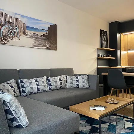 Arletti Luxury Lägenhet *