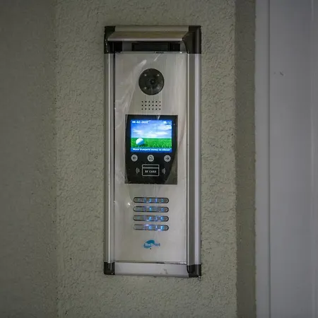 Arletti Luxury Lägenhet *