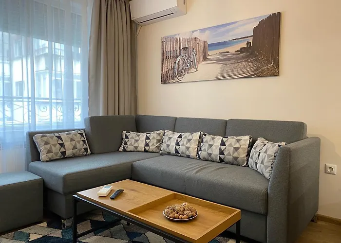 Arletti Luxury アパート